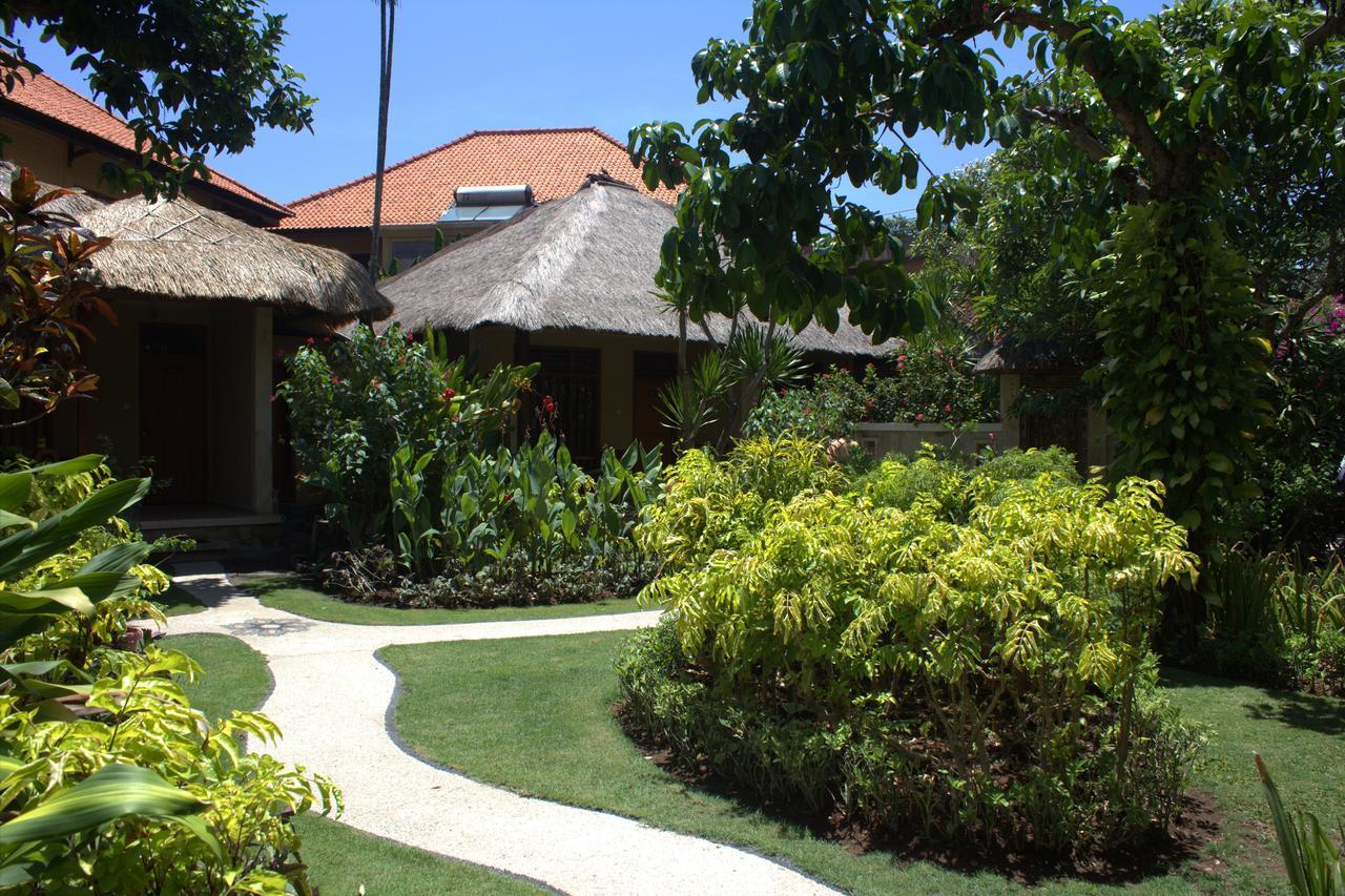The Sari Beach Legian Zewnętrze zdjęcie