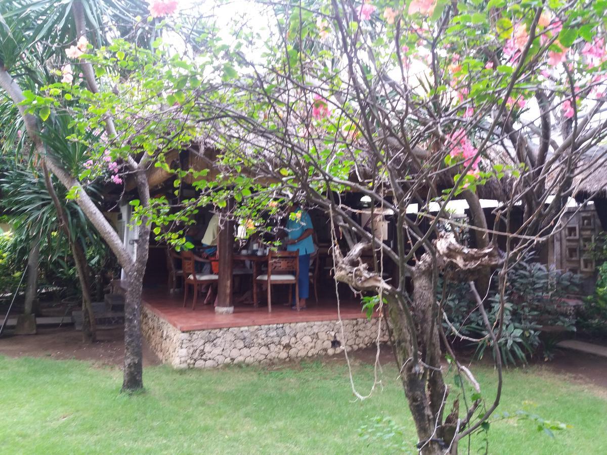The Sari Beach Legian Zewnętrze zdjęcie