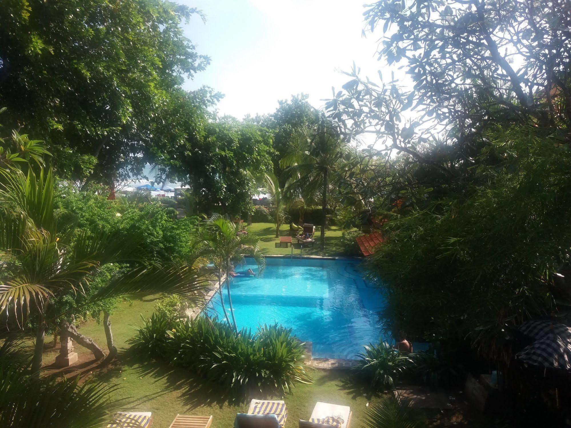 The Sari Beach Legian Zewnętrze zdjęcie